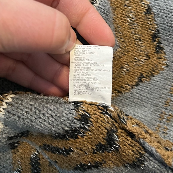Patterned Cardigan Size Large - Picture 3 of 7